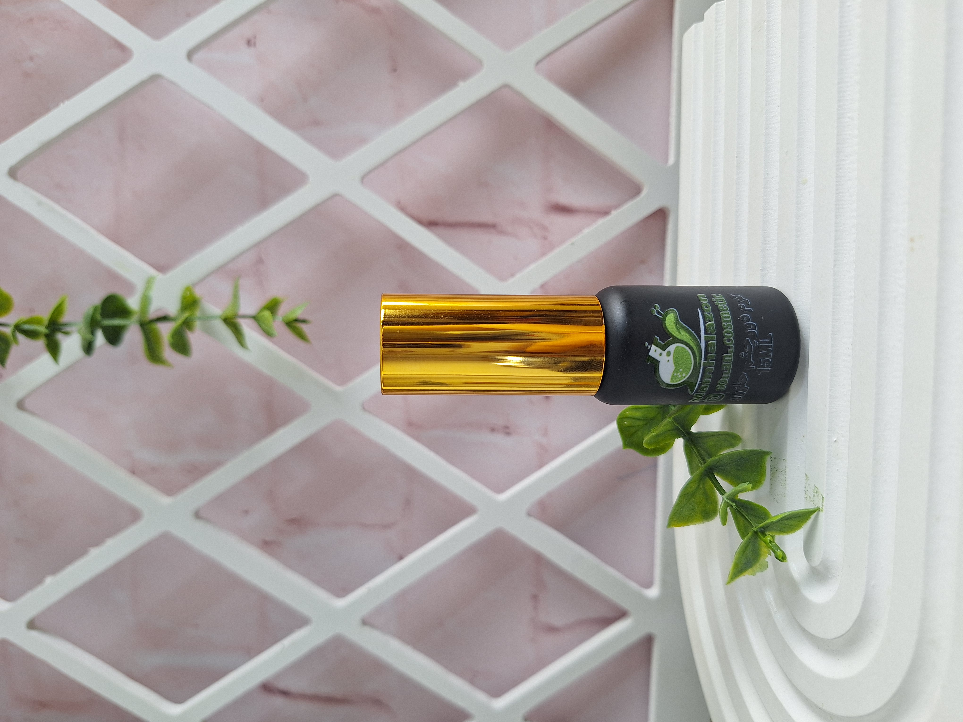 کرم دورچشم تخصصی حلزون